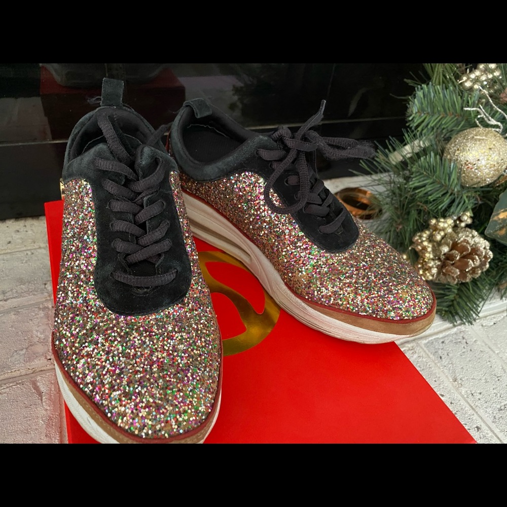 Bling 🌟🌟stylish runners